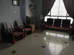 Myanmar Golden Land Guest House