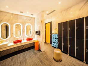 YOHO Treasure Island Hotel