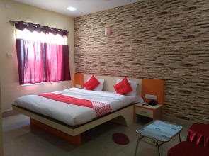 OYO 60771 New Puri Hotel