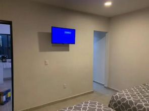 Lomas Suites