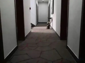 Junyi Chain Hotel (Lan County Bus Station)