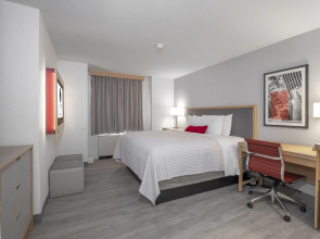 Hotel Saint Clair- Magnificent Mile