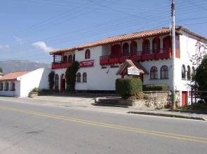 Hotel Casa Blanca
