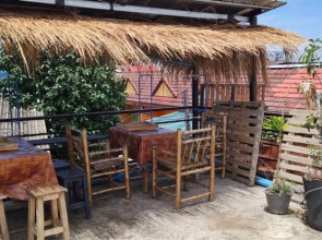 Adchara Mansion - Hostel