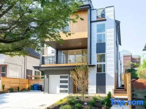 2BR | Garden, Rooftop | Cherry Hill | Sophari