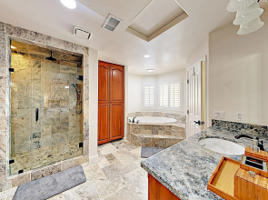 2350 Paso Robles - 3 Br Home