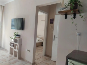Golden Sky 1 Apartment