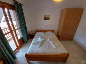 Mina-Maria Apartments