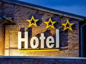 Median Hotel Garni