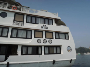 Scarlet Pearl Cruises