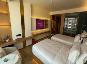 Ramada By Wyndham Vientiane Central