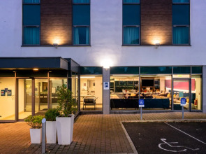 Holiday Inn Express Burnley M65, Jct. 10 (ex. Holiday Inn Express Burnley)