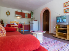 Nice Apartment in Barbat na Rabu With 1 Bedrooms and Wifi