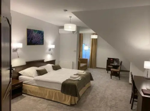 Hotel Tadeusz