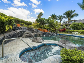 Waikoloa Beach S E32 2 Bedroom Condo by RedAwning