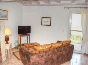 Gîte Cheillé, 2 Pièces, 3 Personnes - Fr-1-381-417
