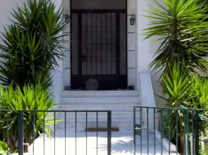 Elegant Penthouse in Floisvos Riviera