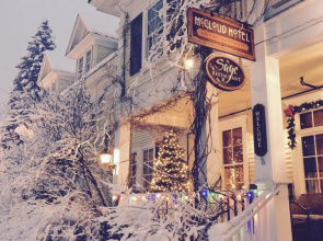 McCloud Hotel