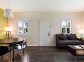 Best Western Plus Hibiscus Mtl