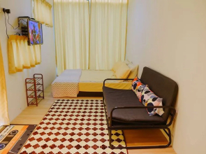 Lumut Cube Homestay Kontena