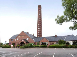 Premier Inn Leeds South