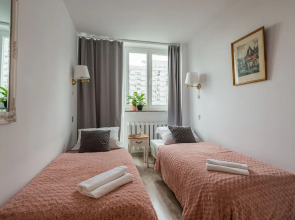 UNIT Warszawa Centrum Room by Metro Rondo ONZ