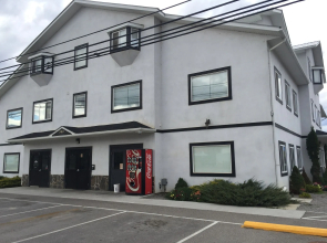 Invermere Hostel