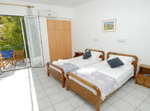 Alexis Studios and Apartments