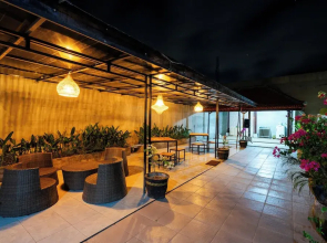 Mahayana House