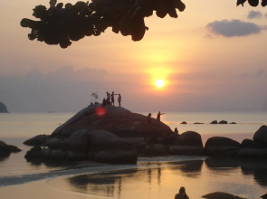 Sea Sunset Resort