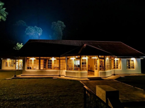 Simpson's Forest Hotel