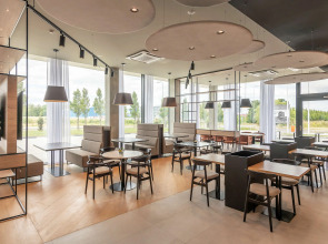 Park Inn by Radisson Vilnius Airport Hotel & Conference Centre