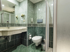 Larissa Sultan's Beach