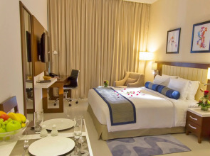 Отель Treppan Hotel & Suites by Fakhruddin