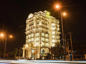 Manh Quan Luxury Hotel