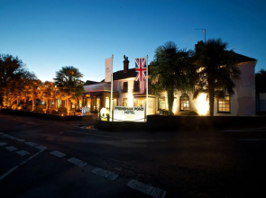 Best Western Frensham Pond Hotel