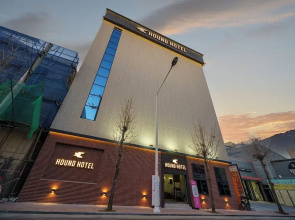 Hound Hotel Daegu Seongseo