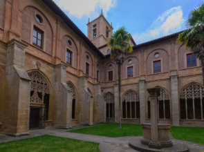 Apartamentos Puerta de Nájera