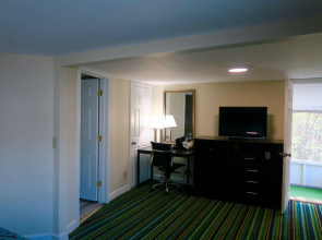 Days Inn By Wyndham Lincoln