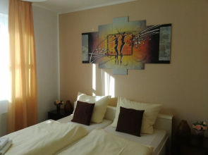 Ferienhaus Walnuss Hütte + Ferienwohnung Glück Auf