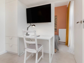 Apartment Letnicka by Renters Prestige