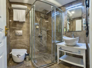 Ada Karakoy Hotel - Special Class