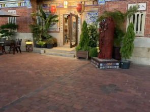 Yipin Hotel