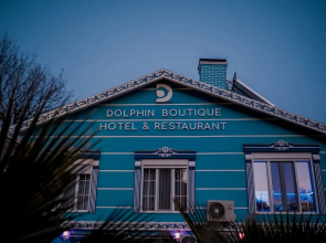 Dolphin Boutique Hotel & Restaurant