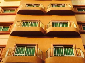 Noble Rose Apartment