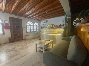 Zisis Pension