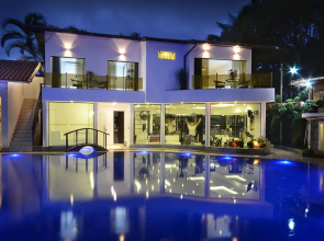 Angra Boutique Hotel