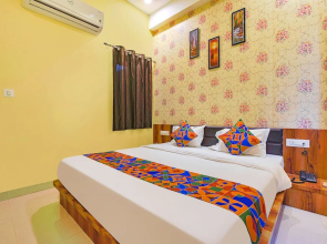 Fabhotel Lotus