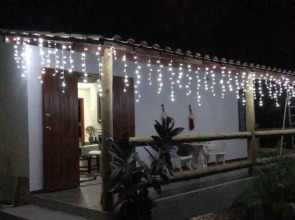 Casa 2 Quartos 6 Pessoas Perto Da Praia Guarajuba   Ba Gjb02