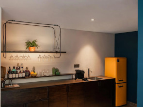 Отель Mamaka by Ovolo